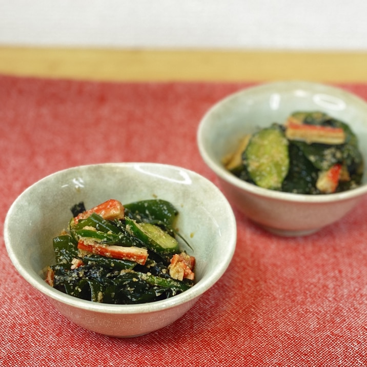生わかめとカニカマの胡麻和え